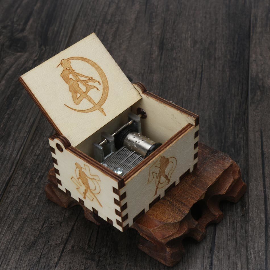 Hand Crank Wind Up Music Box